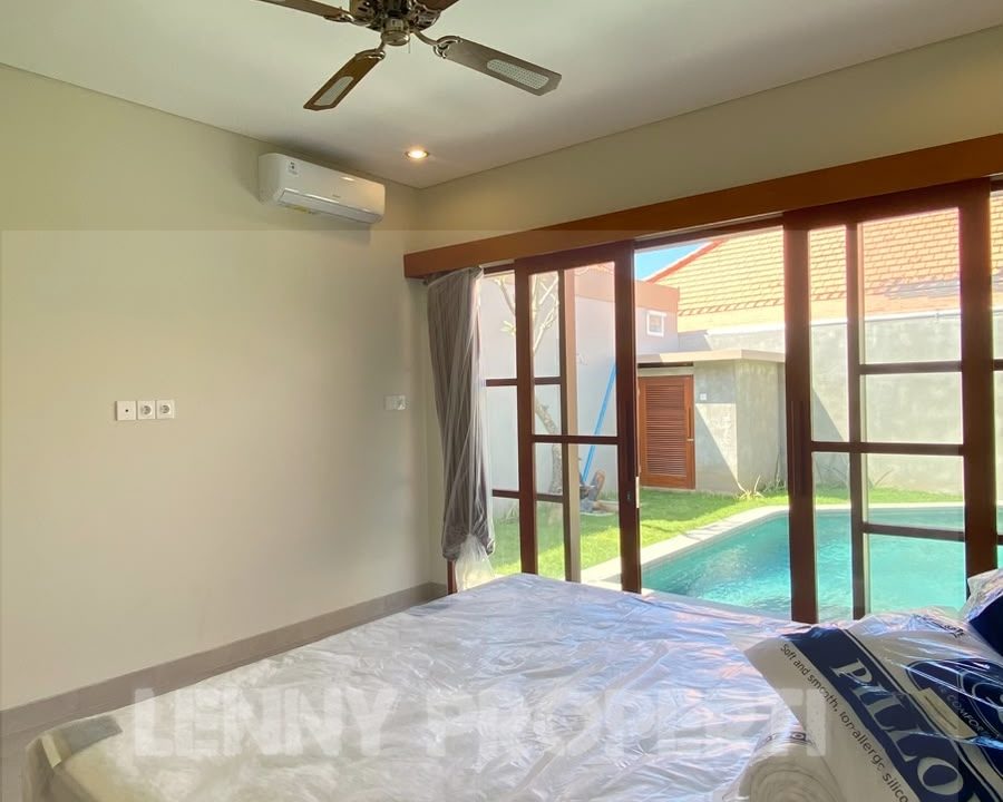 1000779194